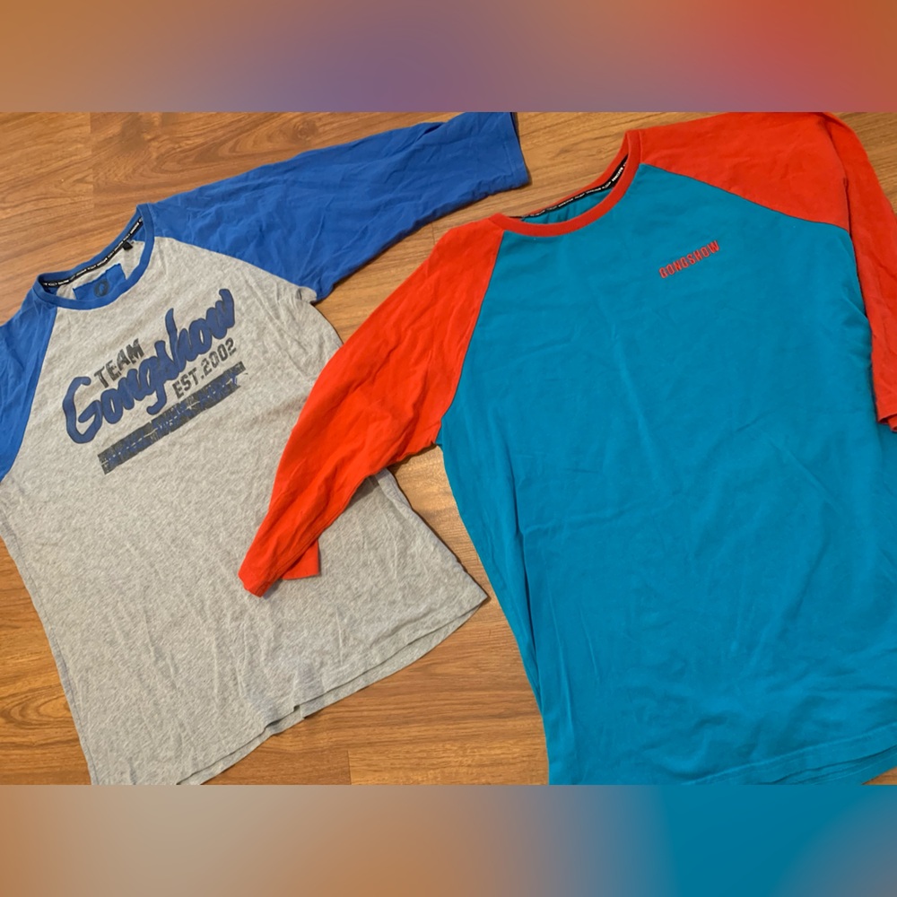 GONGSHOW🏒bundle of 2 quarter sleeve graphic shirts blue, red & grey-small flaws
